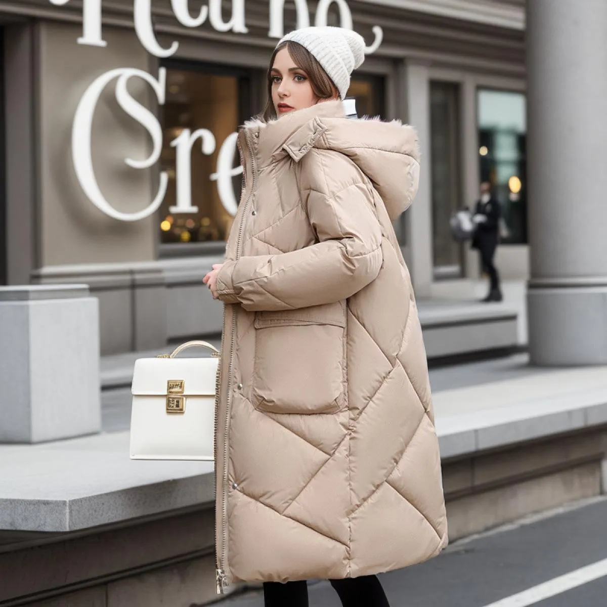 2023 Piumino invernale in cotone Cappotto imbottito allentato con cerniera da donna bianco Cappotto imbottito femminile solido d