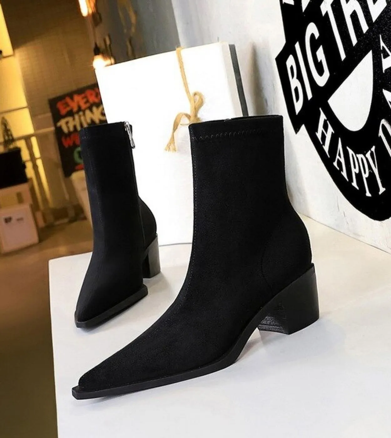 Bigtree Inverno Casual Stivaletti in pelle scamosciata da donna Tacchi alti a blocchi Stivaletti pesanti floccati Stivaletti Che