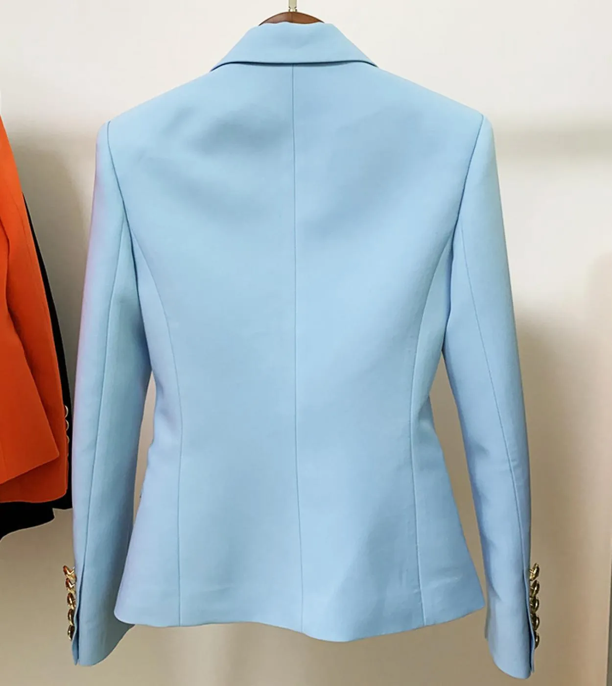 Blazer blu cielo Donna Nuovo cappotto da giacca femminile Moda fibbia in metallo Doppio petto Bottoni dorati Abito Baby Blue Bla