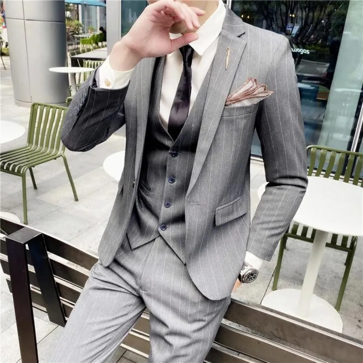 Blazer Giacca Pantaloni Gilet 3 pezzi Set / Moda Nuovi uomini Casual Stripe Business Sposo Abito da sposa Cappotto Pantaloni Vit