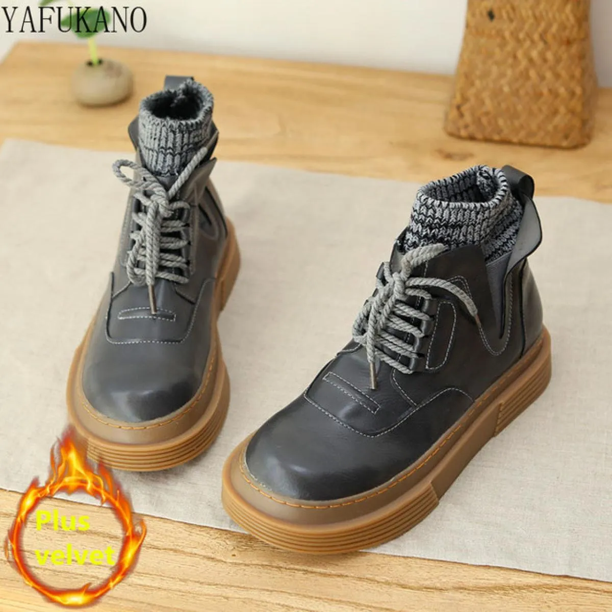 Calzini di lana Stivaletti Stivaletti femminili retro letterari con suola spessa antiscivolo Stivaletti corti Autunno Inverno Mo