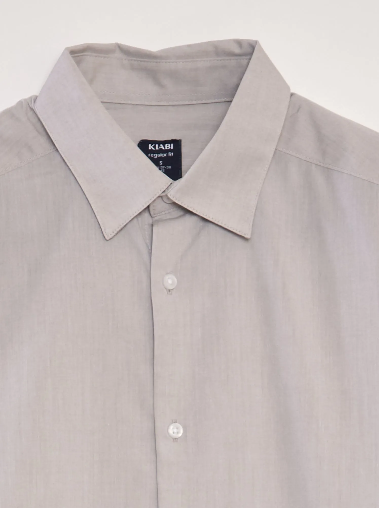 Camicia classica tinta unita - GRIGIO
