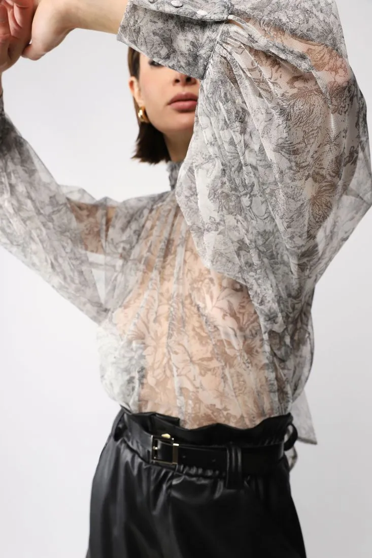 Camicia fantasia astratta effetto trasparenza con maniche bishop