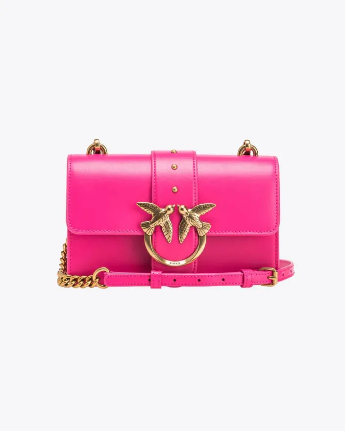 Classic Mini Love Bag Icon fucsia in pelle liscia con fibbia Love Birds e tracolla regolabile dorata