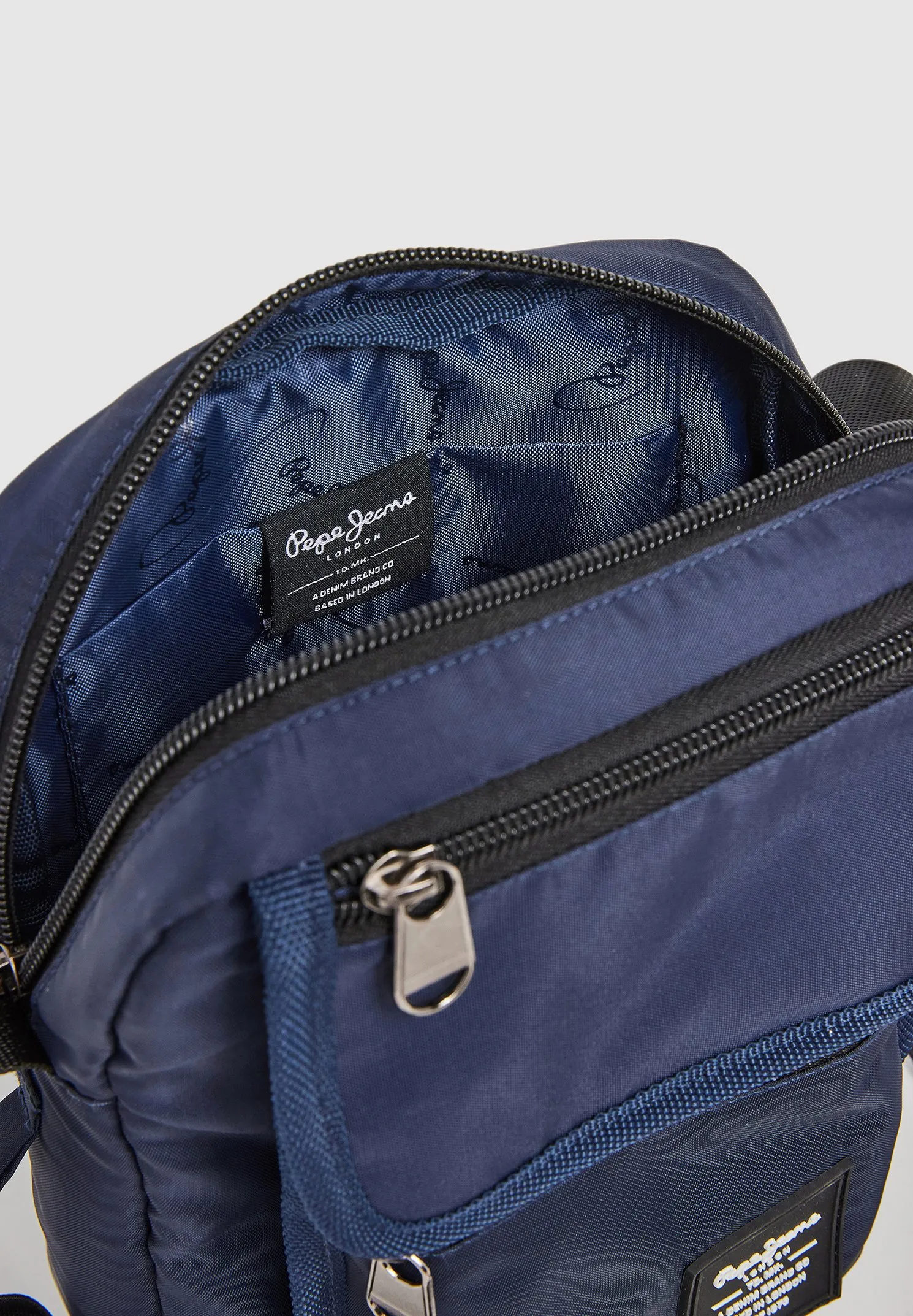 CONNOR CORE - Borsa a tracolla