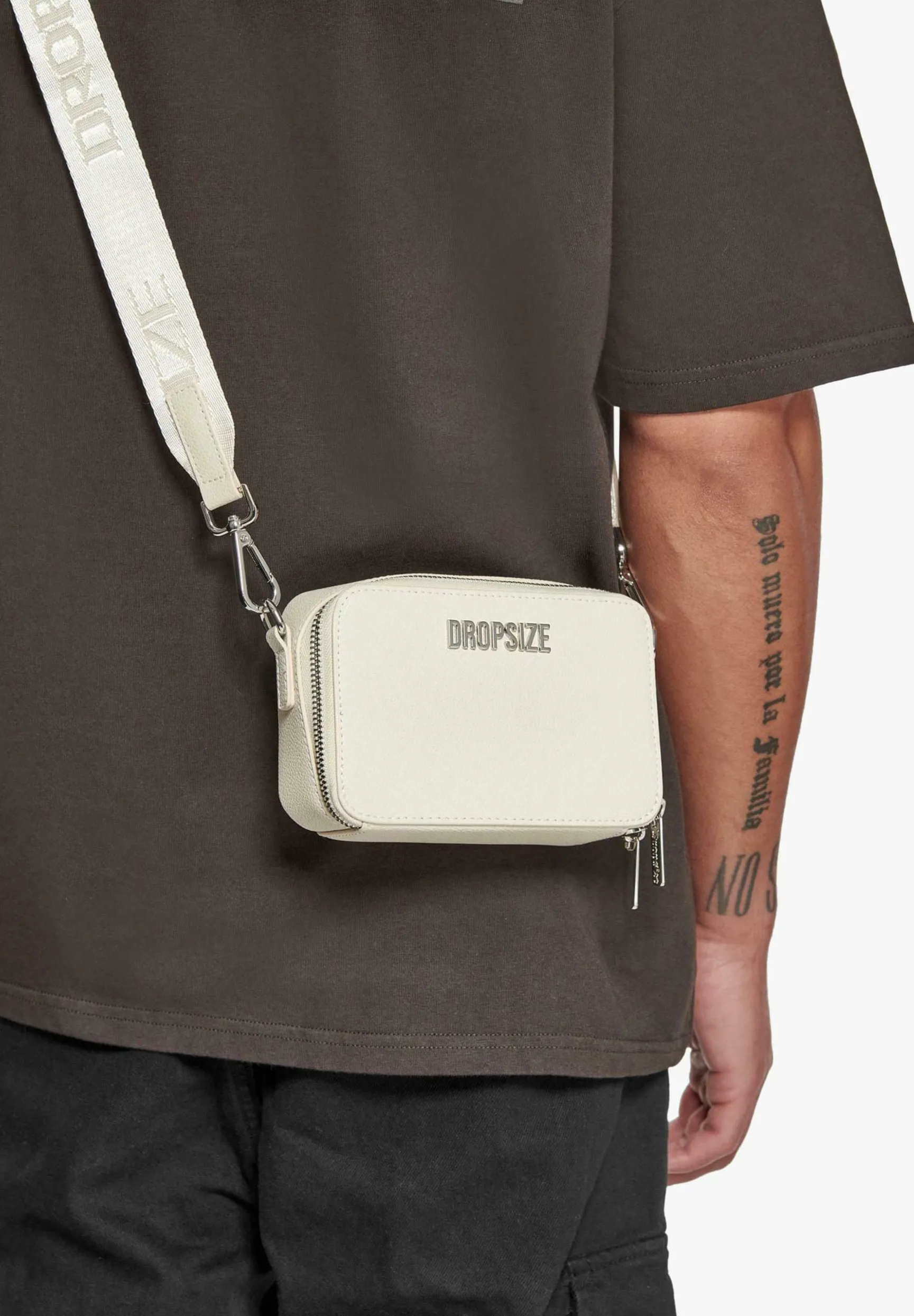 ESSENTIALS SMALL - Borsa a tracolla