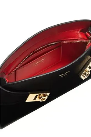 FERRAGAMO Accessori,Borse Borsa a tracolla Hug mini in pelle di vitello nero 