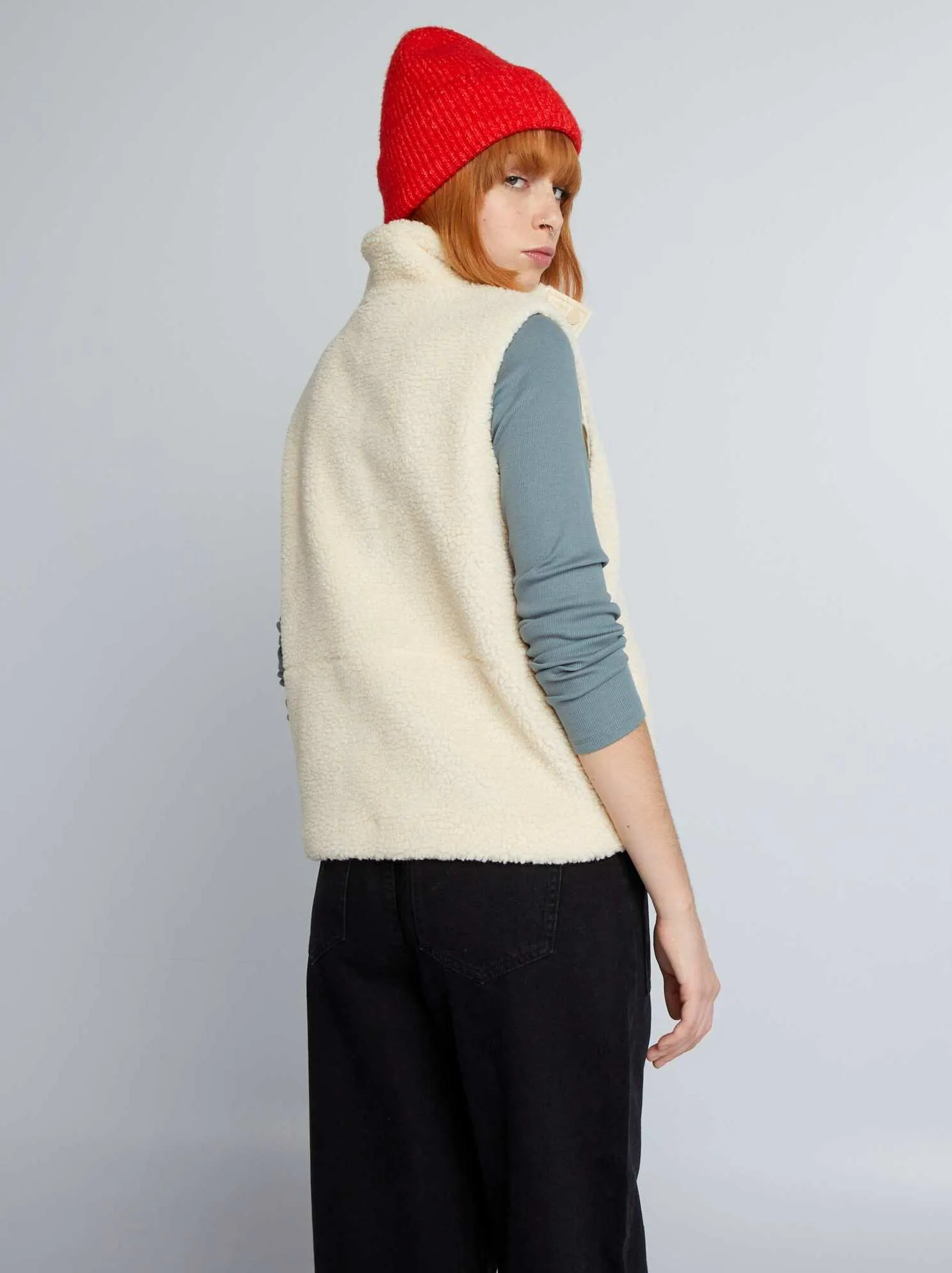 Giacca in sherpa a maniche corte - BEIGE