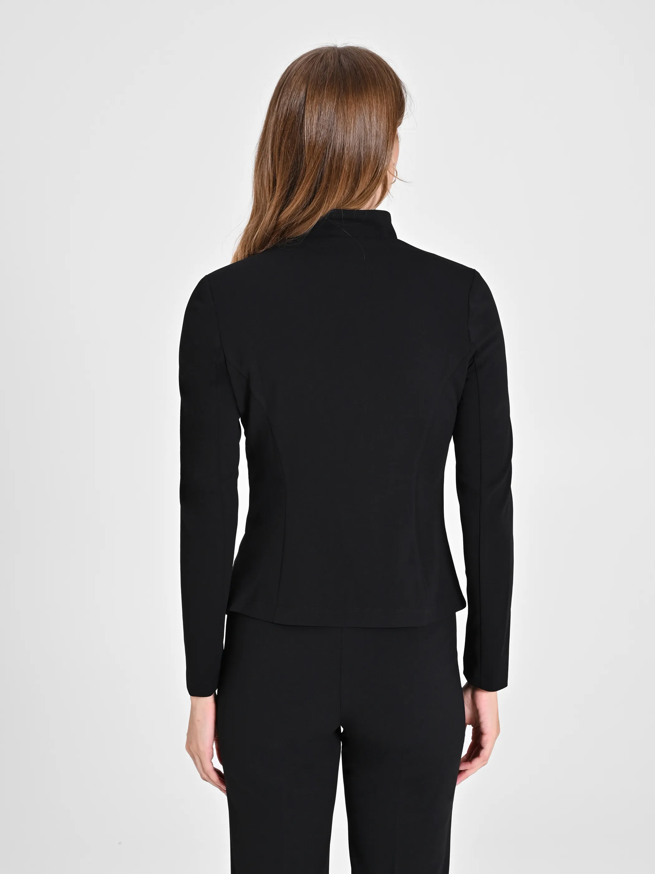      Giacca zip in scuba crèpe     