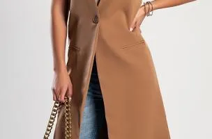 Gilet lungo elegante con bottone, cammello