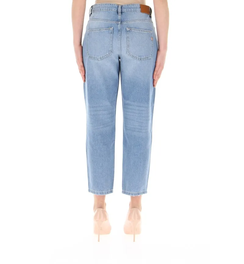 Jeans mom