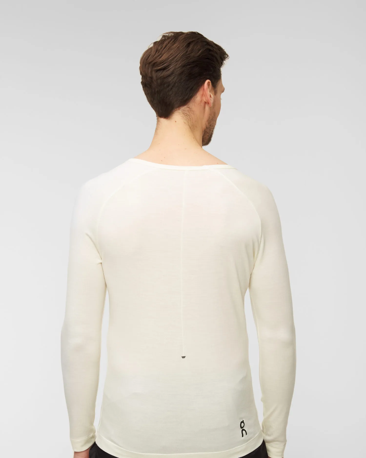 Maglietta a maniche lunghe da uomo On Running Merino Long-T 19301089-undyed-white