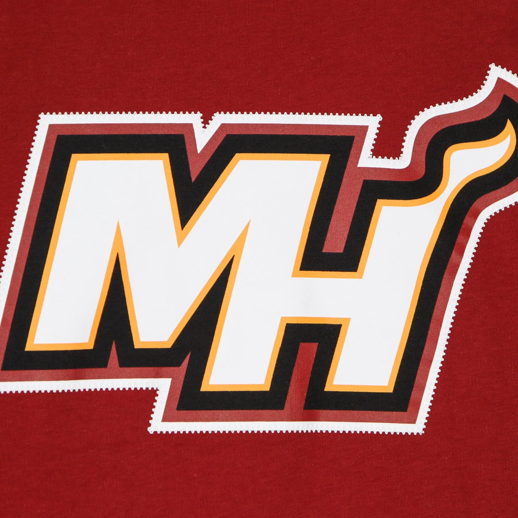Maglietta Uomo Nba Dri Fit Essential Logo Tee Miahea Tough Red