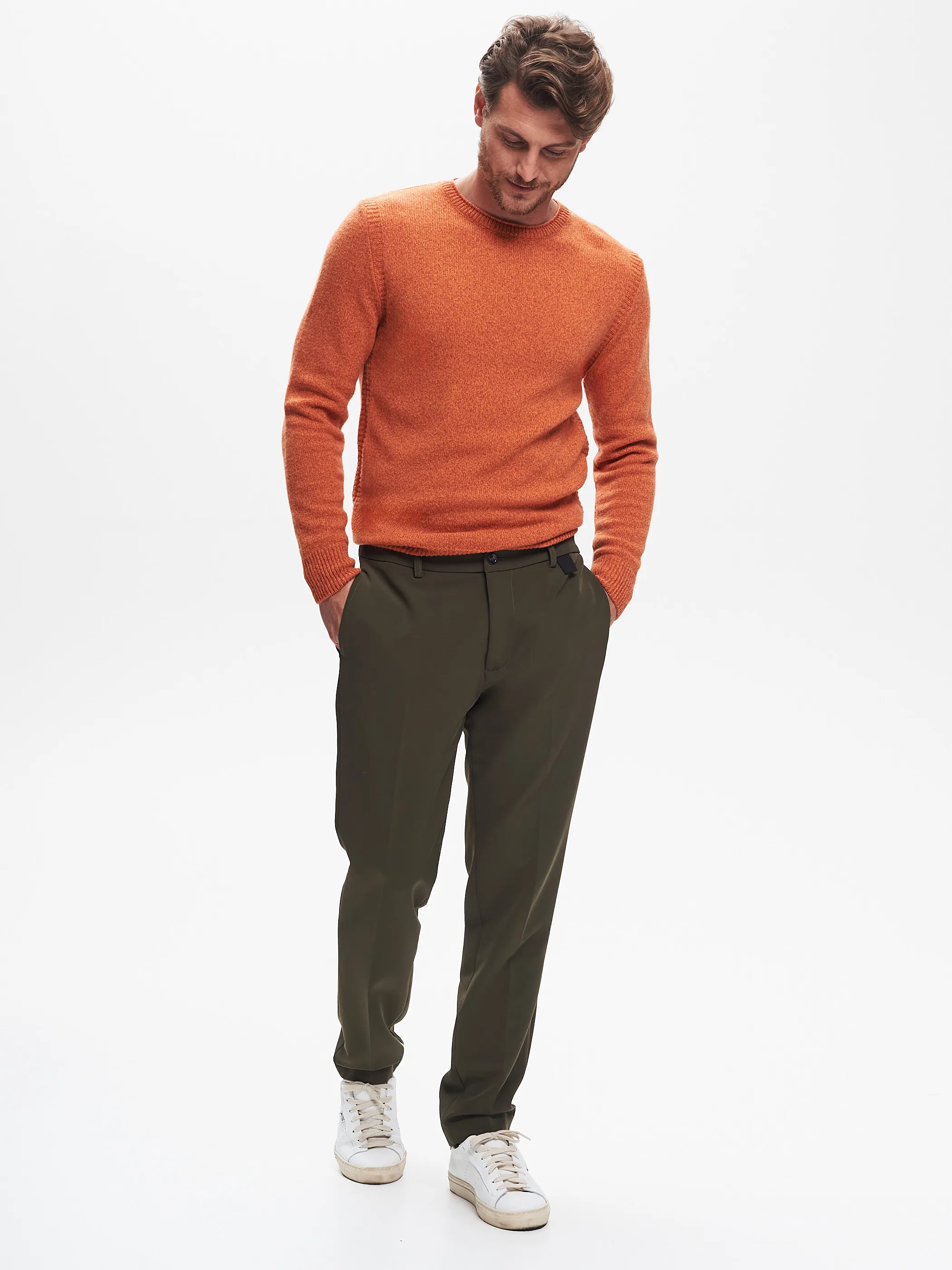      Pantaloni Regular-Fit Uomo Fluido Verde QB24     