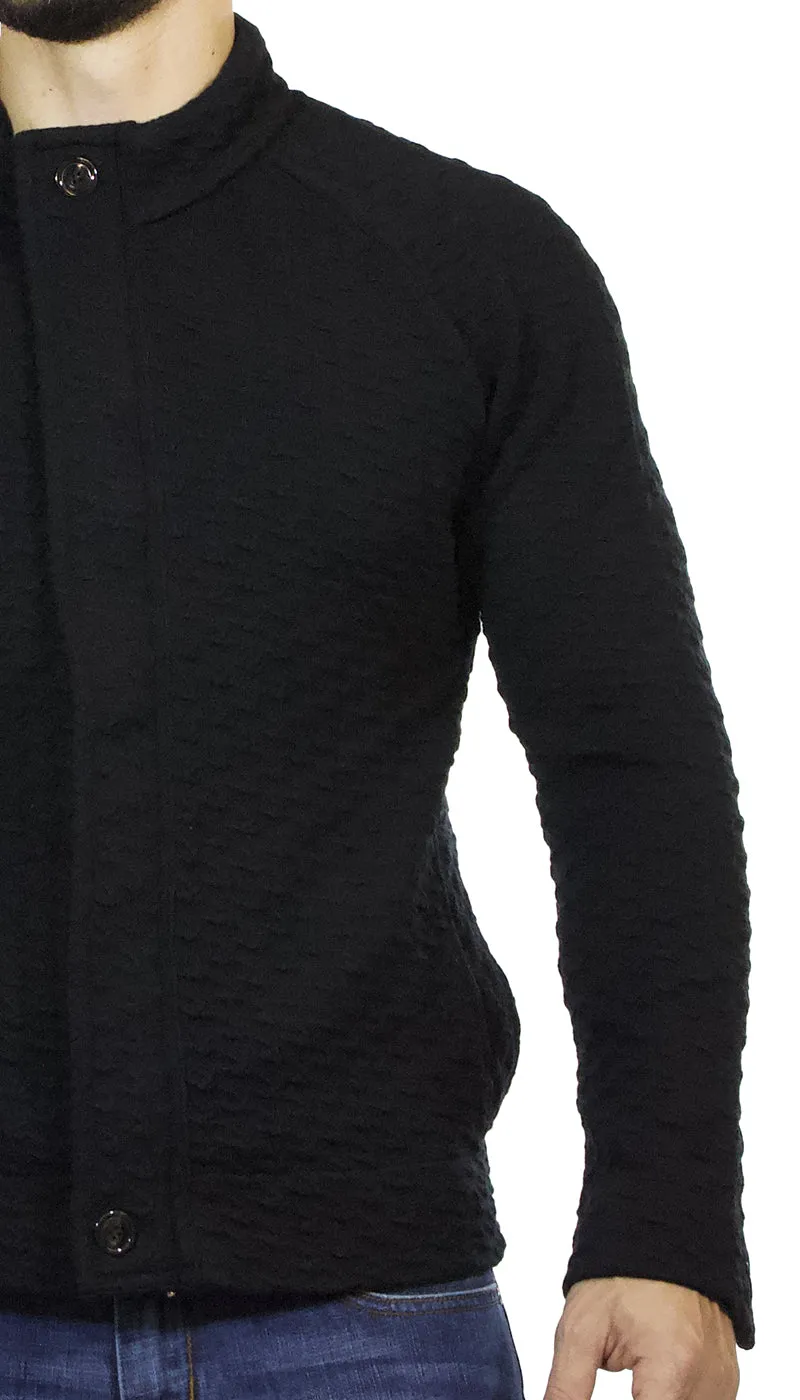 Paolo Pecora Maglia uomo con zip in lana trama lavorata nera.