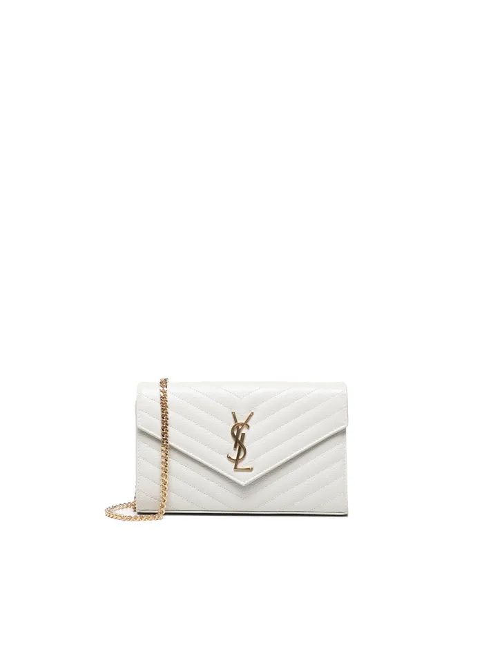 POCHETTE CON CATENA INTRAMONTABILE ORNATA DEL MOTIVO CASSANDRE