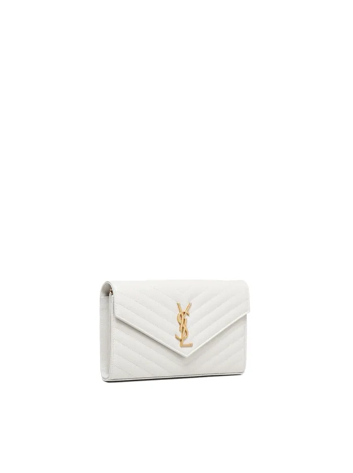 POCHETTE CON CATENA INTRAMONTABILE ORNATA DEL MOTIVO CASSANDRE