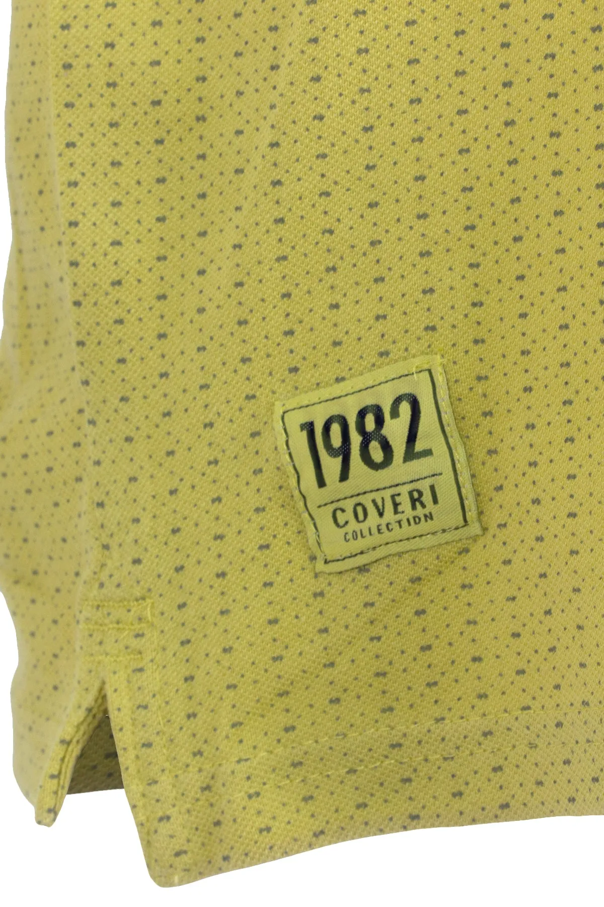 Polo microfantasia con collo alla coreana