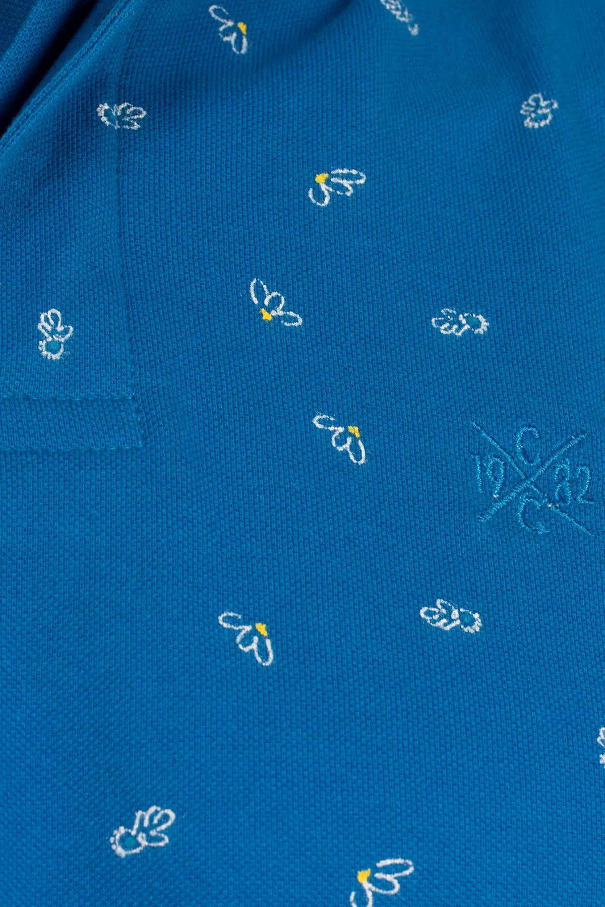 Polo microfantasia con collo alla coreana
