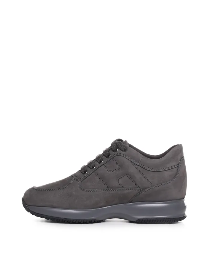 Sneakers interactive grigia in camoscio