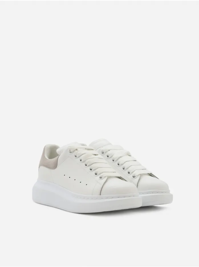 SNEAKERS OVERSIZE IN PELLE CON TALLONCINO A CONTRASTO