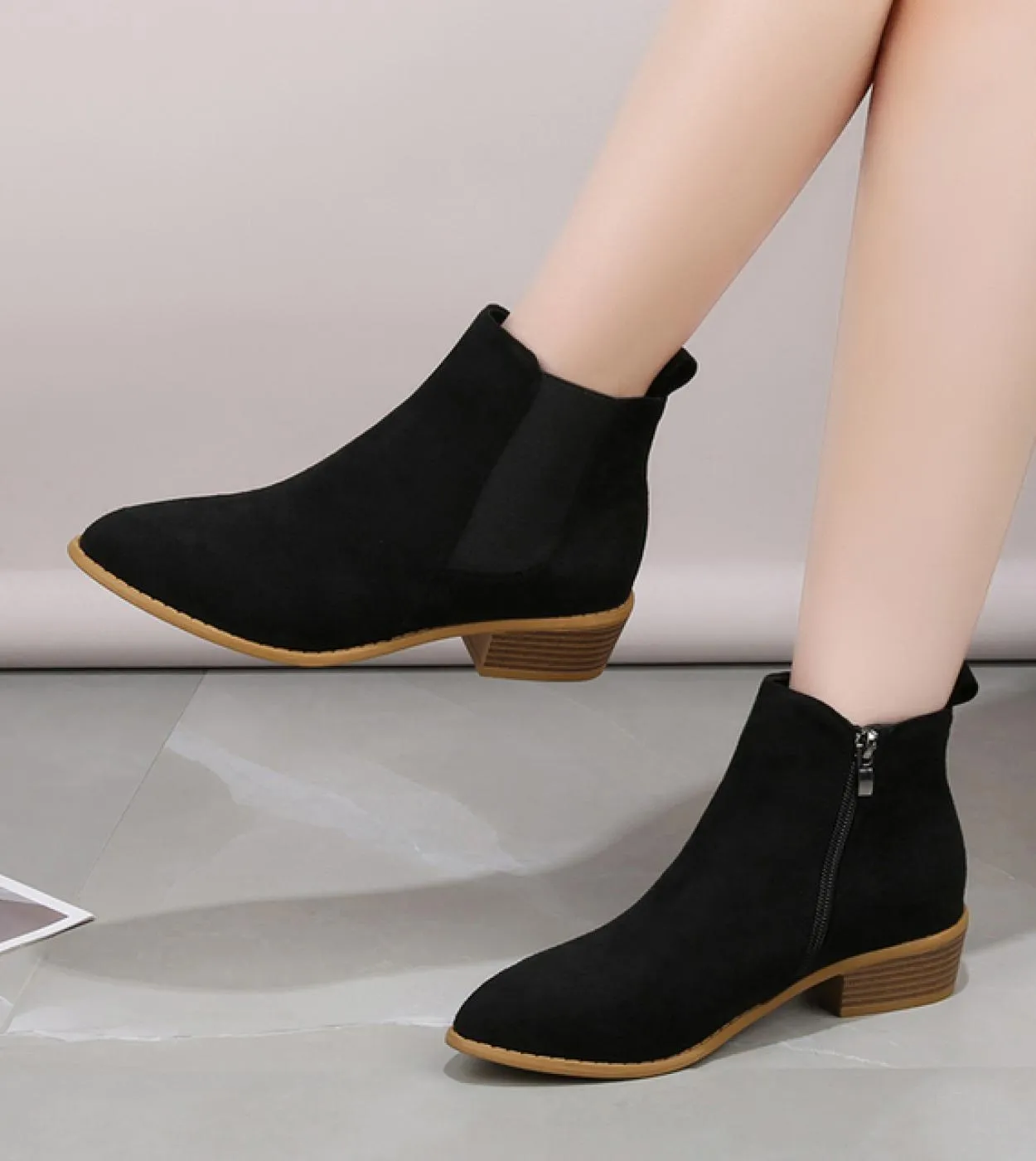 Stivaletti da donna in pelle scamosciata naturale con patchwork elastico Slip On Stivaletti autunnali Punta quadrata Stivaletti