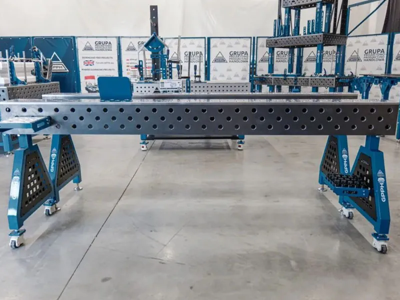 Supporto saldatura con ruote SteelMax Trestle GPPH spessore 15mm, fori 28mm in griglia diagonale