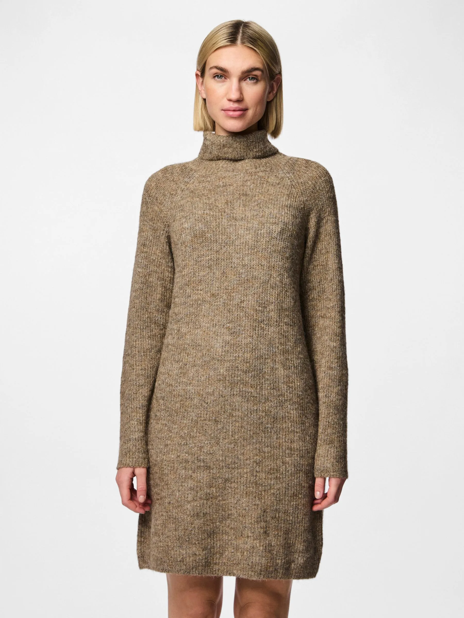 VESTITO A MAGLIA
