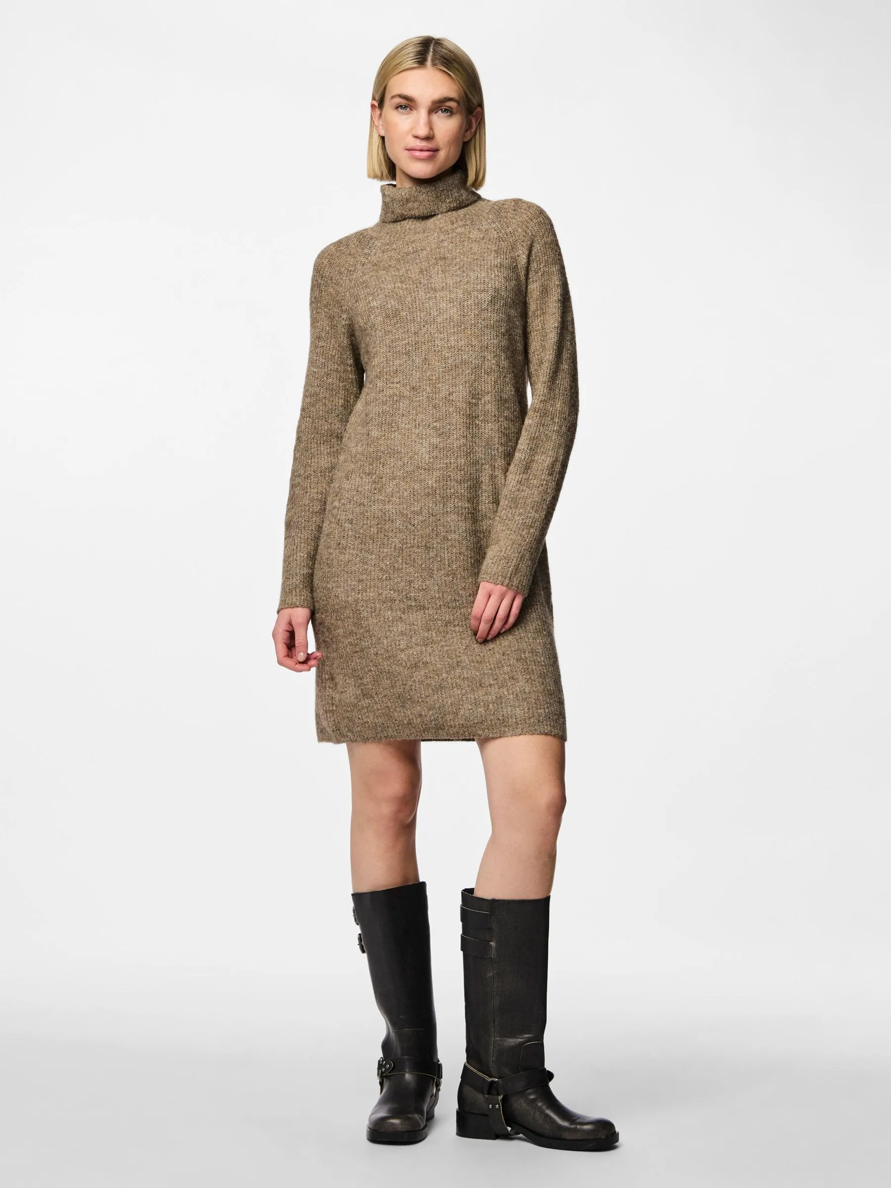VESTITO A MAGLIA