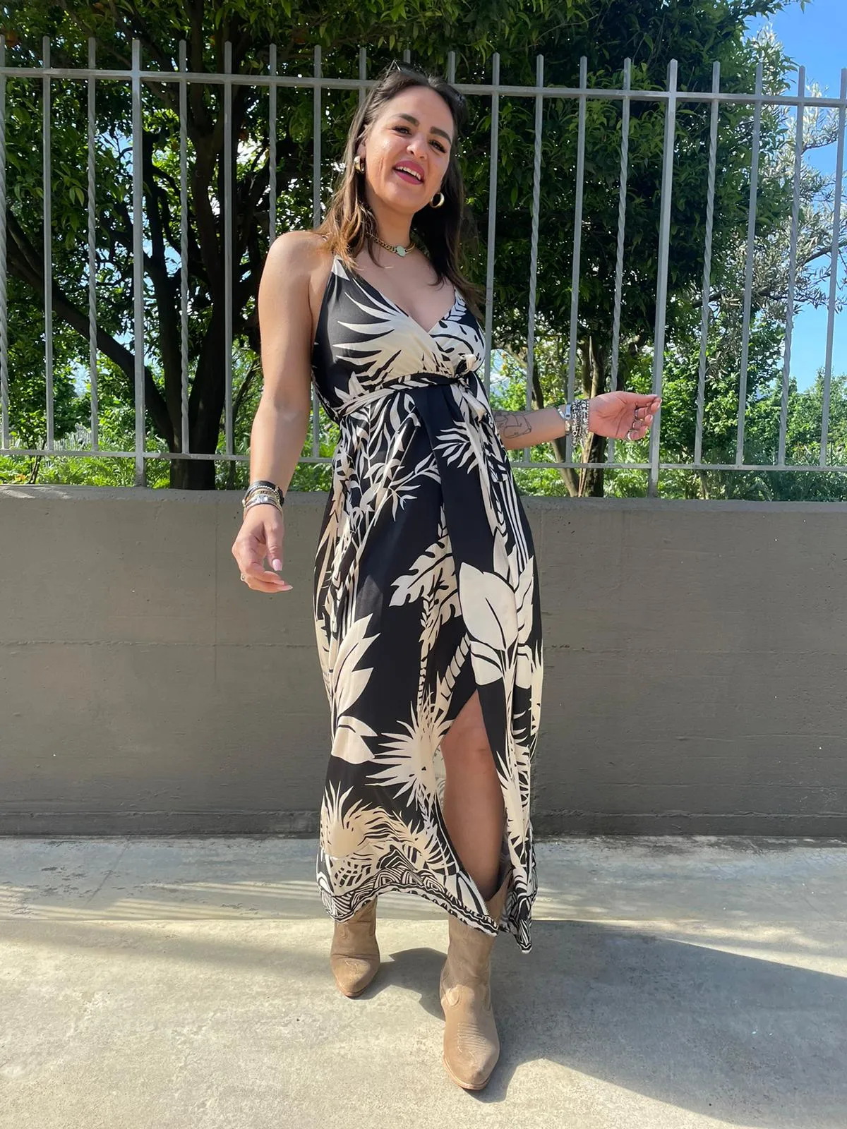 Vestito lungo fantasia palme con spacco